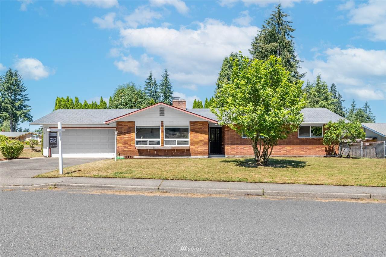 619 Enterprise Drive - Photo 1
