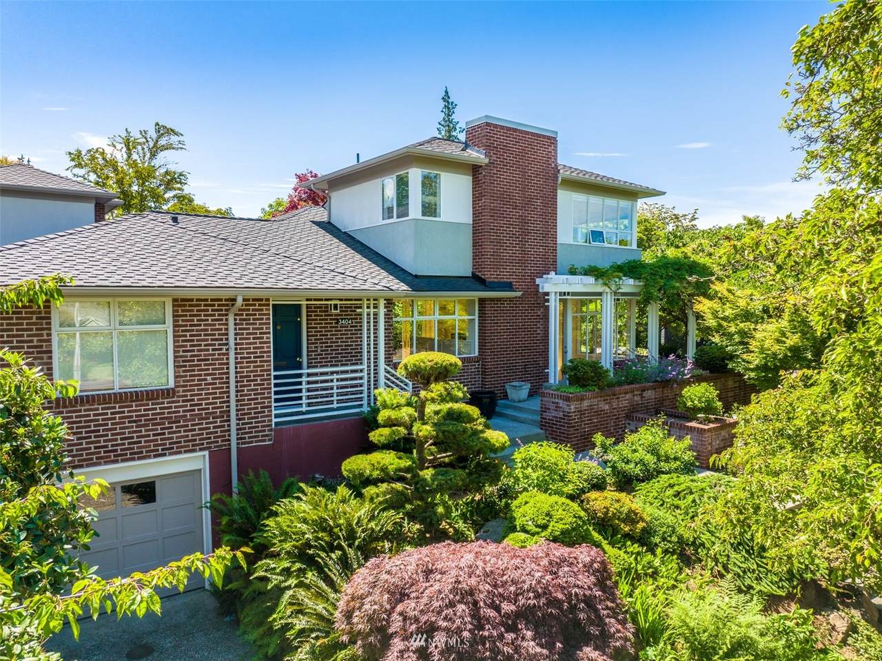 3404 42nd Avenue - Photo 1