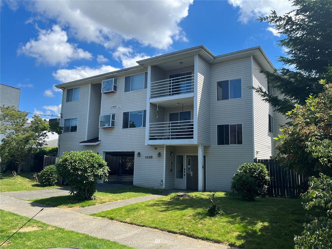 8820 Stone Avenue - Photo 1