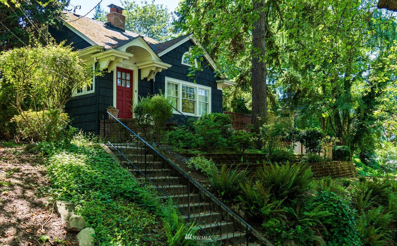3303 Denny Way - Photo 1