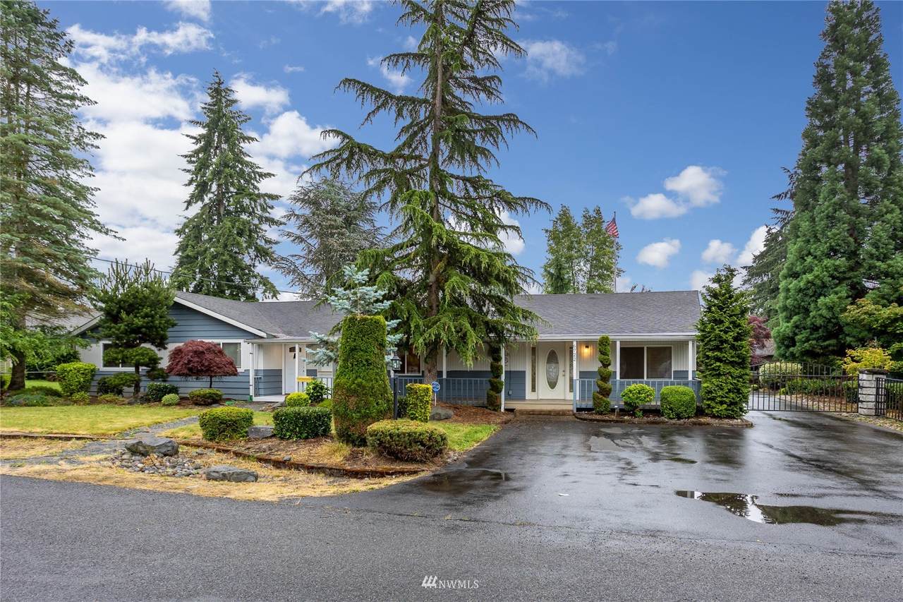 6722 106th Street Ct - Photo 1