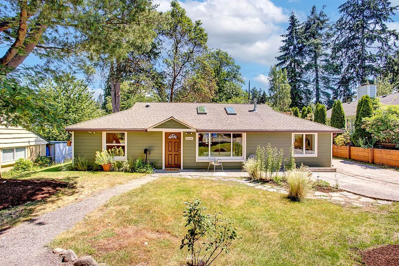 18322 9th Avenue - Photo 1