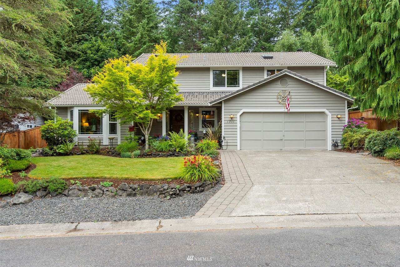 1711 Easthill Place - Photo 1
