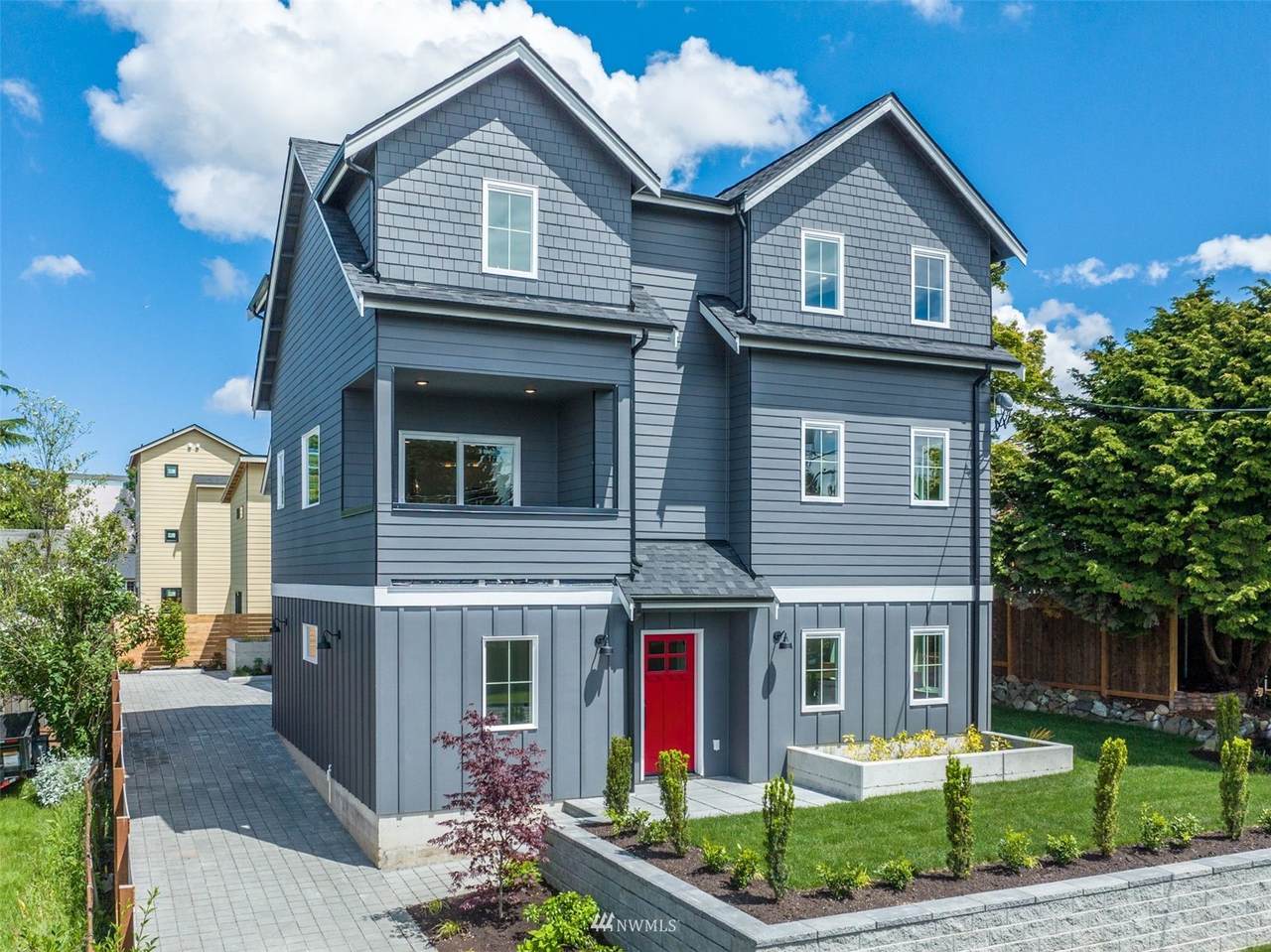 206 100th Street - Photo 1