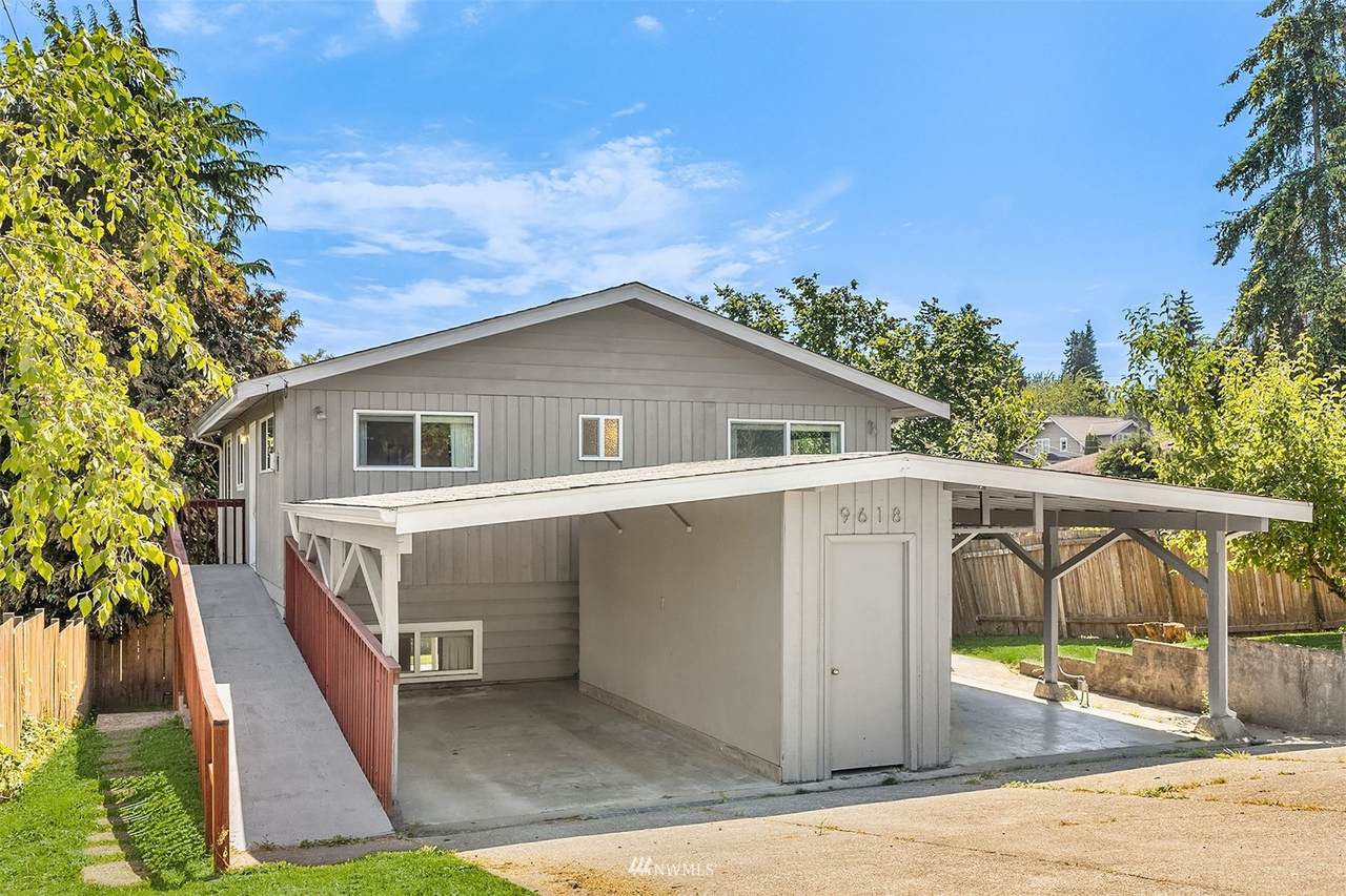 9618 50th Avenue - Photo 1