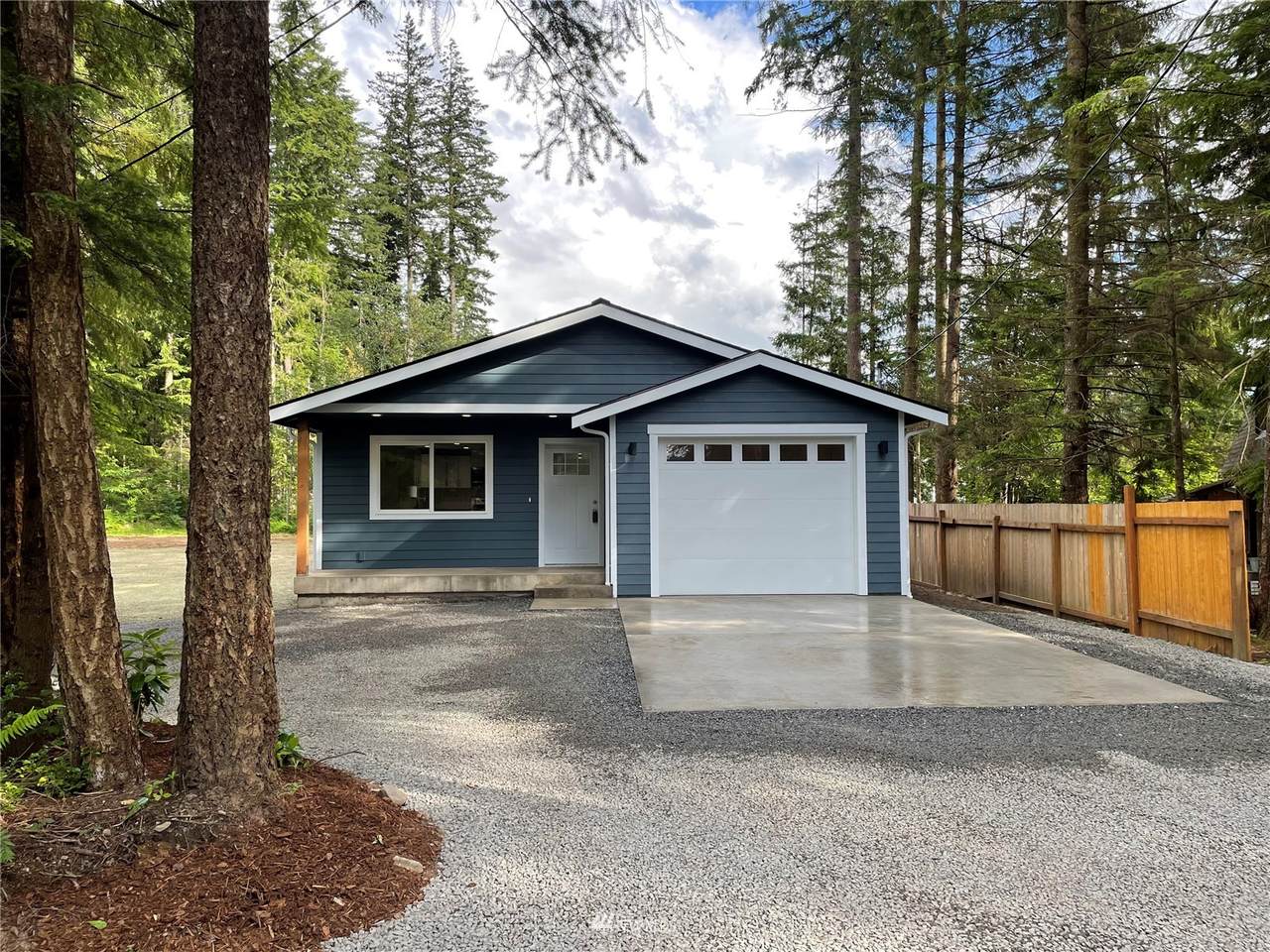 8464 Ivy Court - Photo 1