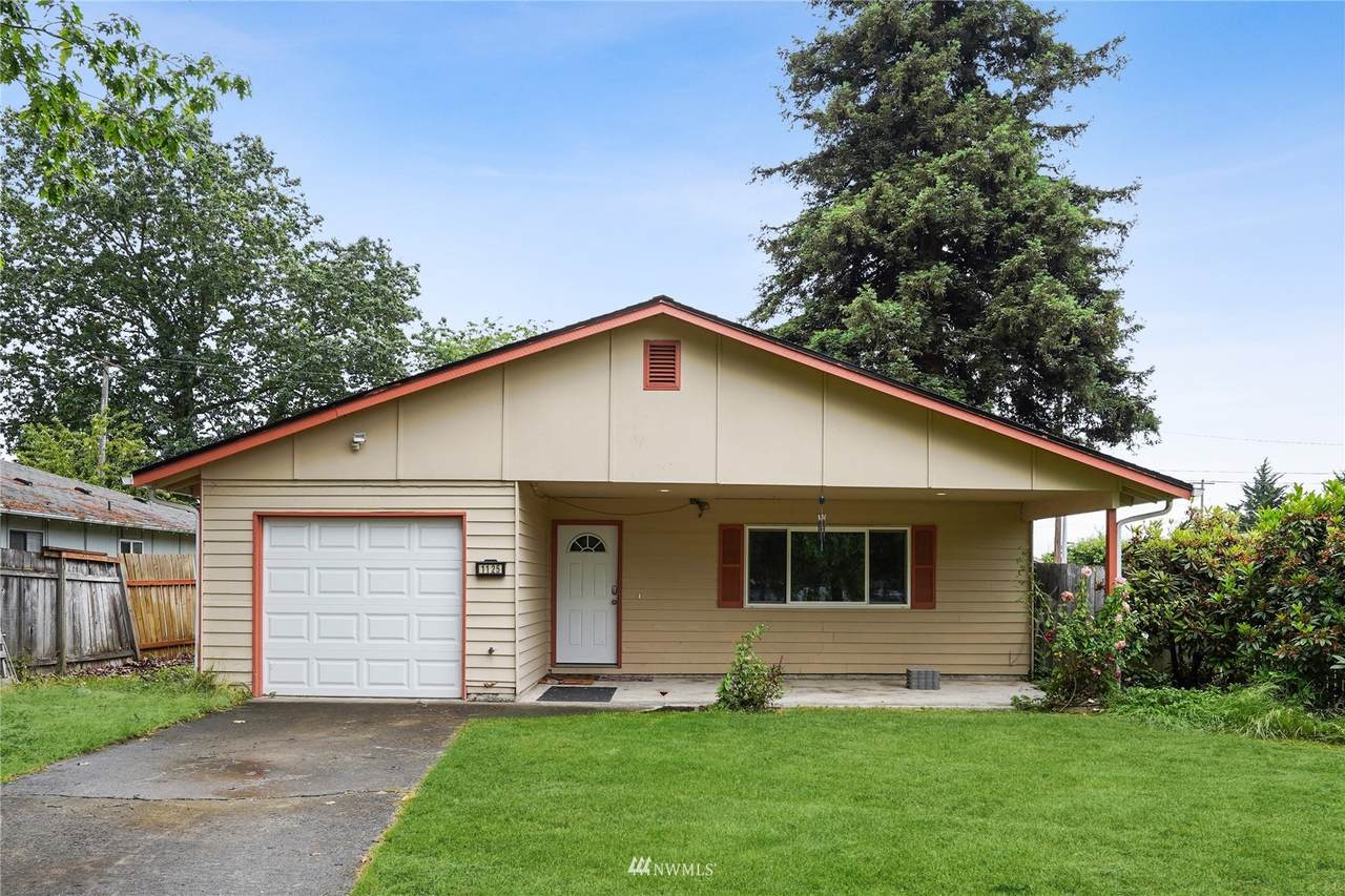 1125 70th Street - Photo 1