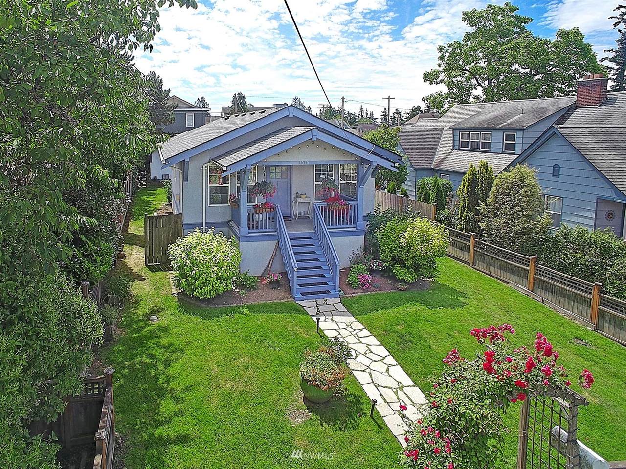 1010 Warren Street - Photo 1