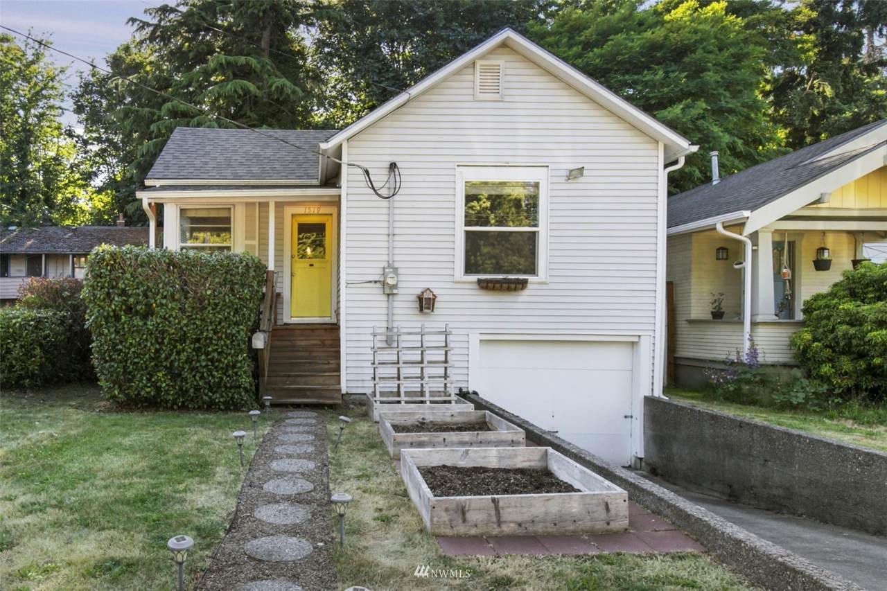 1519 Park Avenue - Photo 1