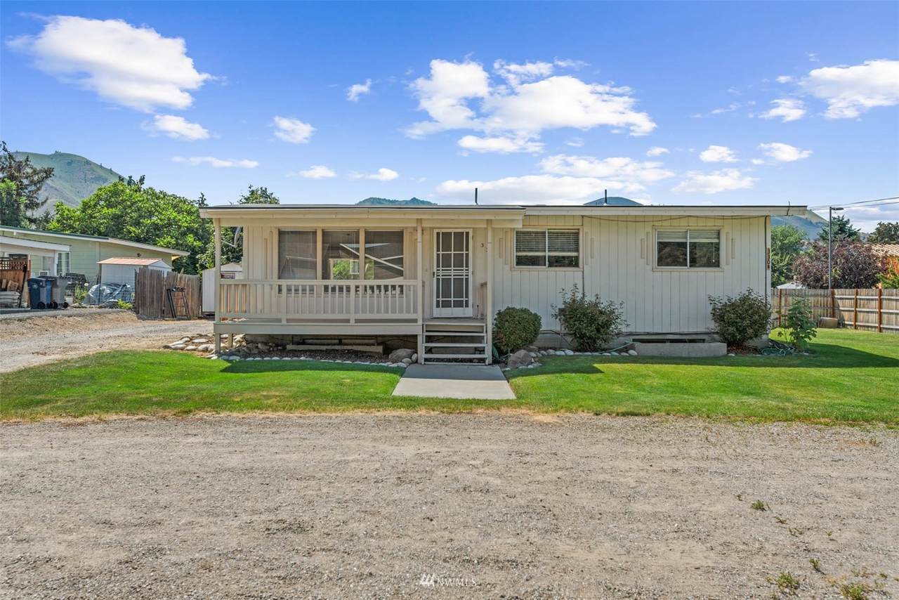 330 Elliott Avenue - Photo 1