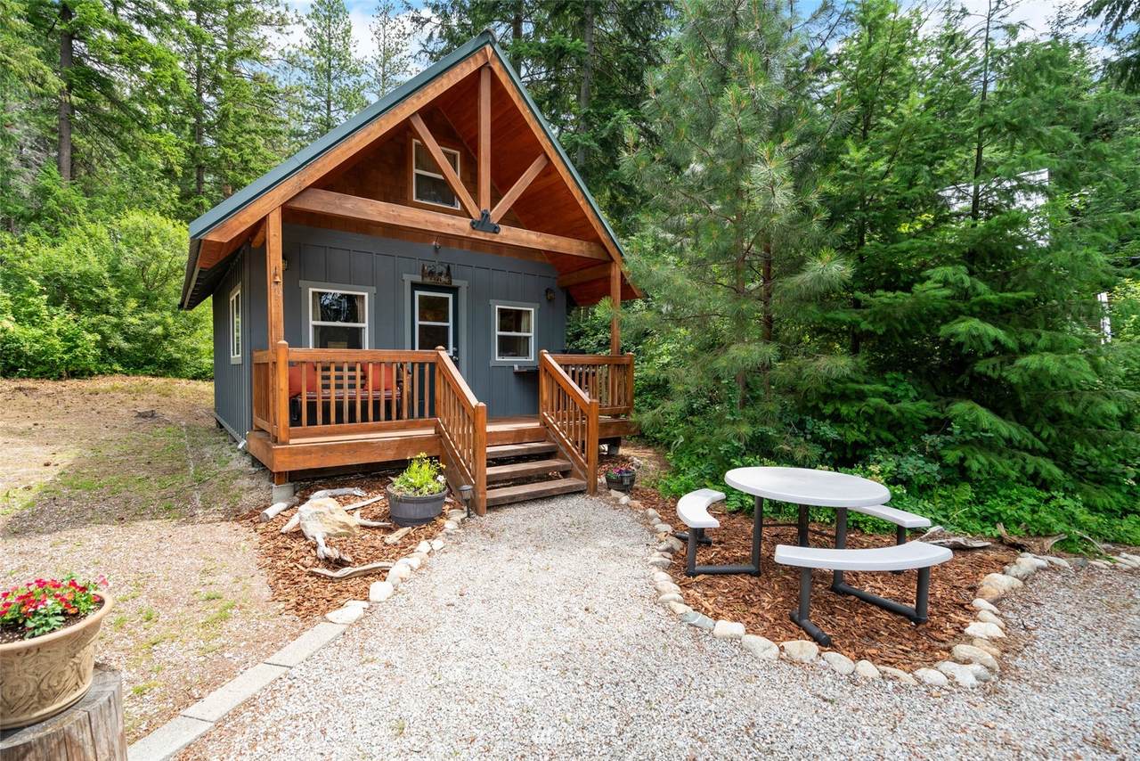 21306 Stetson Road - Photo 1