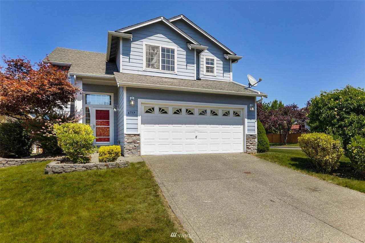 6717 133rd Street - Photo 1