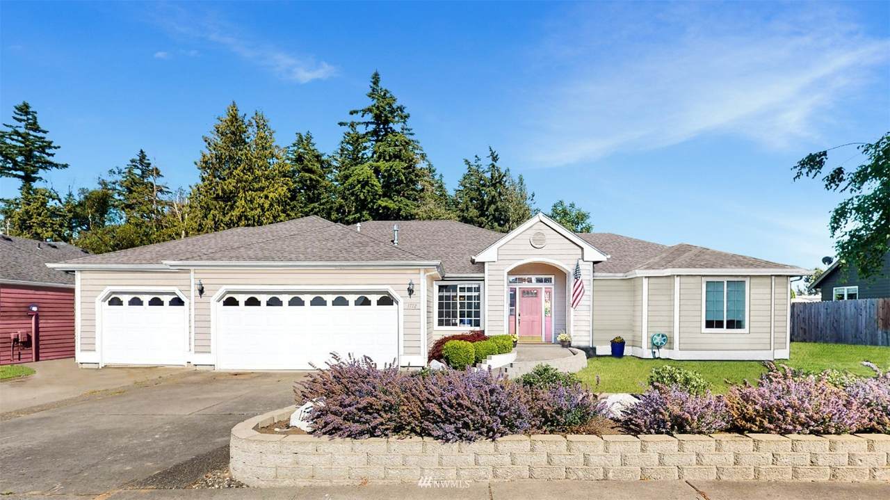 1772 Eastwood Way - Photo 1