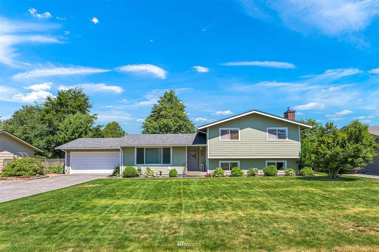1041 Garden Drive - Photo 1
