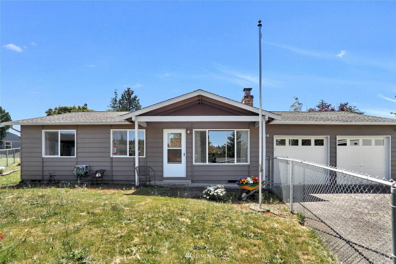 5706 63rd Avenue - Photo 1