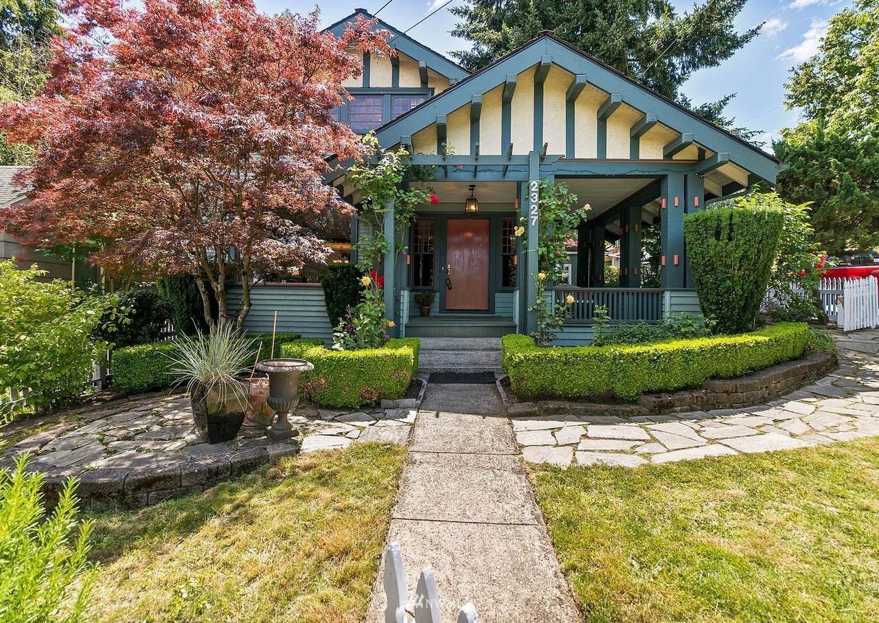 2327 Emerson Street - Photo 1