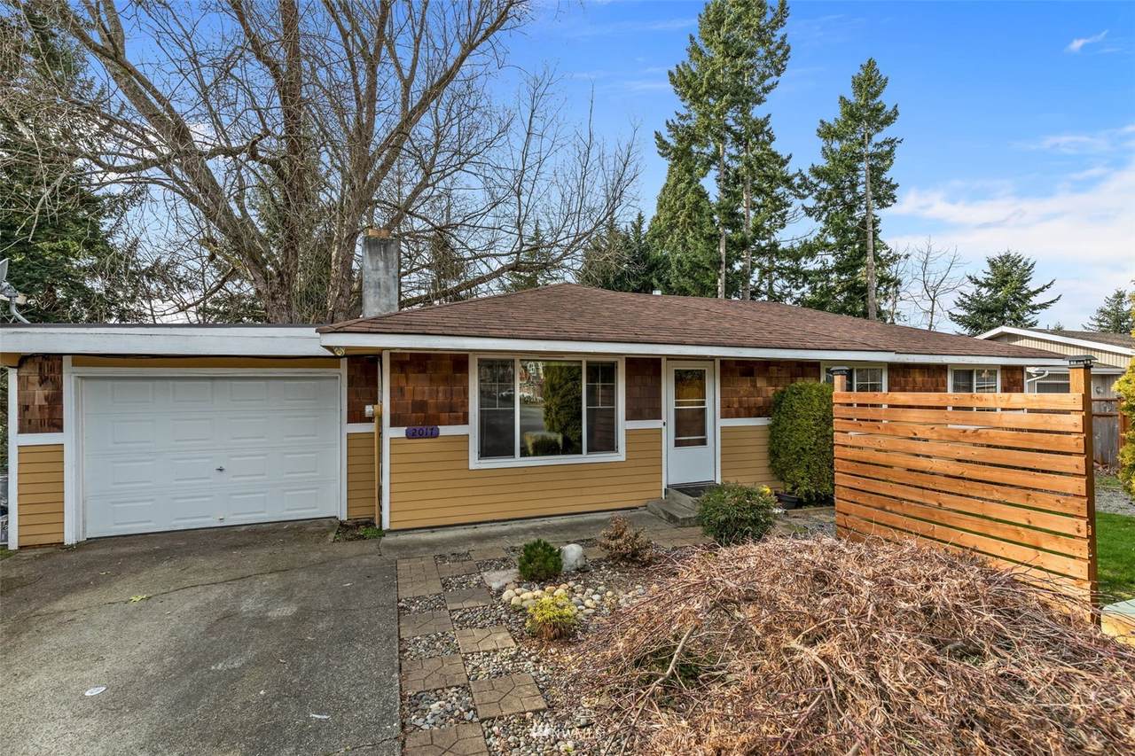 2017 Edmonds Avenue - Photo 1