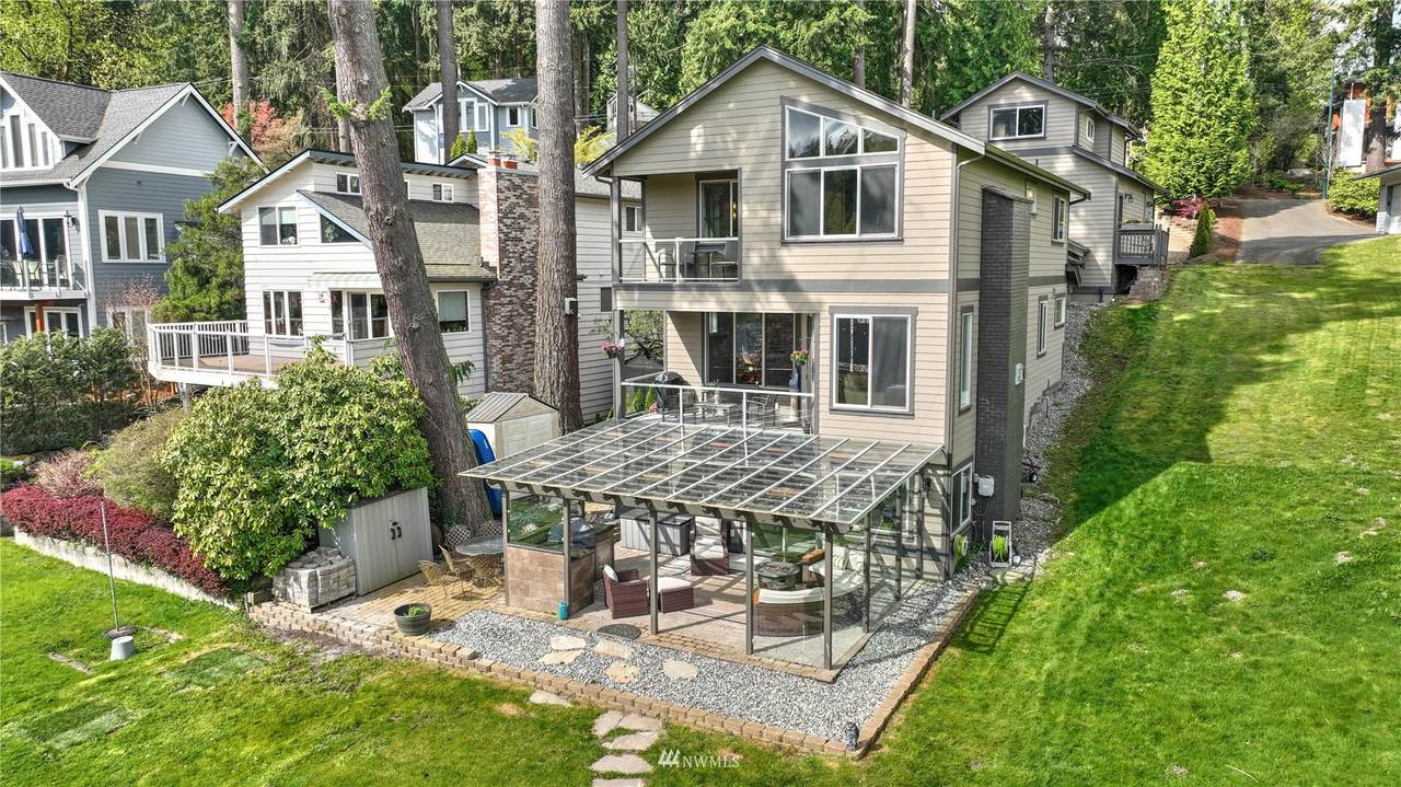 7630 129th Avenue - Photo 1