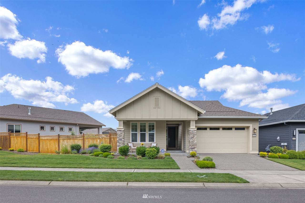 19033 146th Street - Photo 1