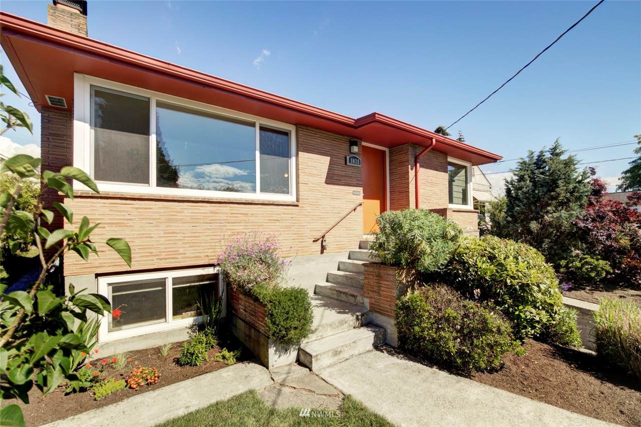 8038 26th Ave. Nw - Photo 1