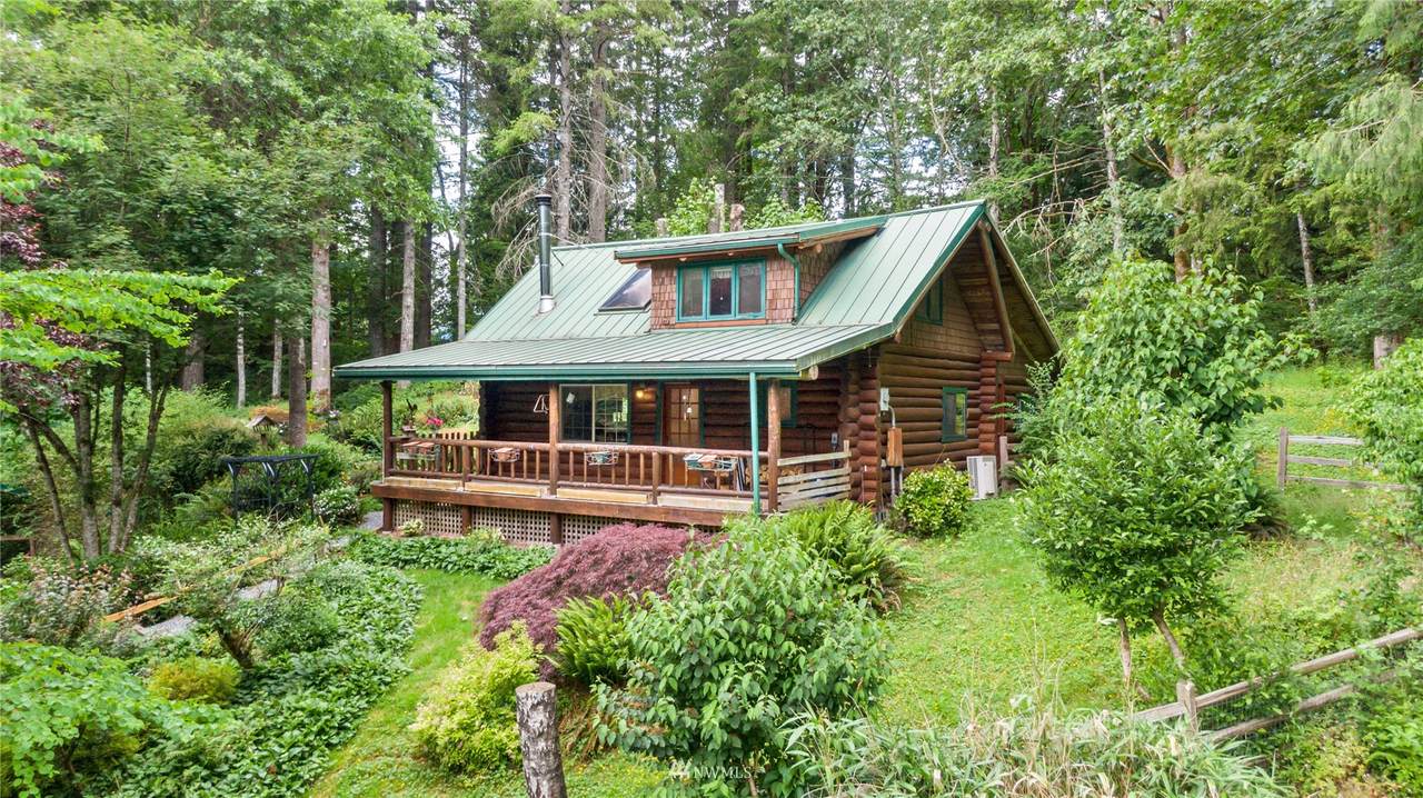 5997 Schornbush Road - Photo 1