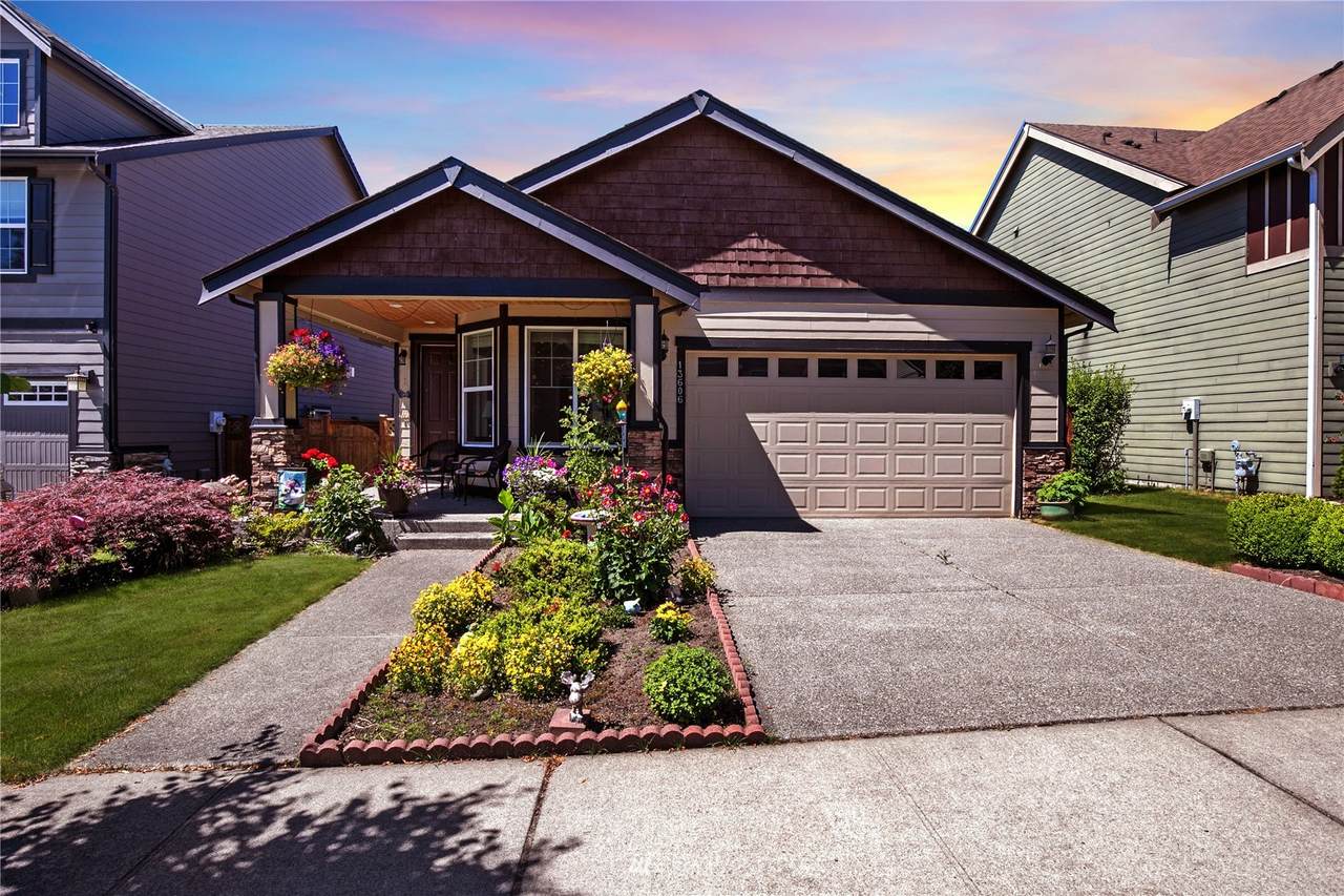 13606 193rd Avenue - Photo 1