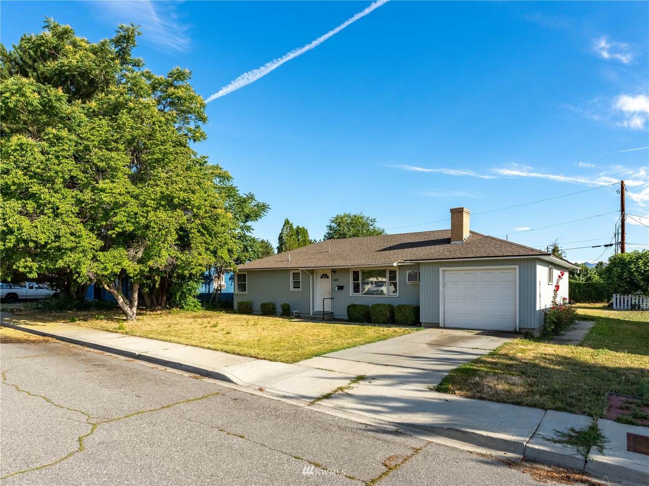 602 Marjo Street - Photo 1