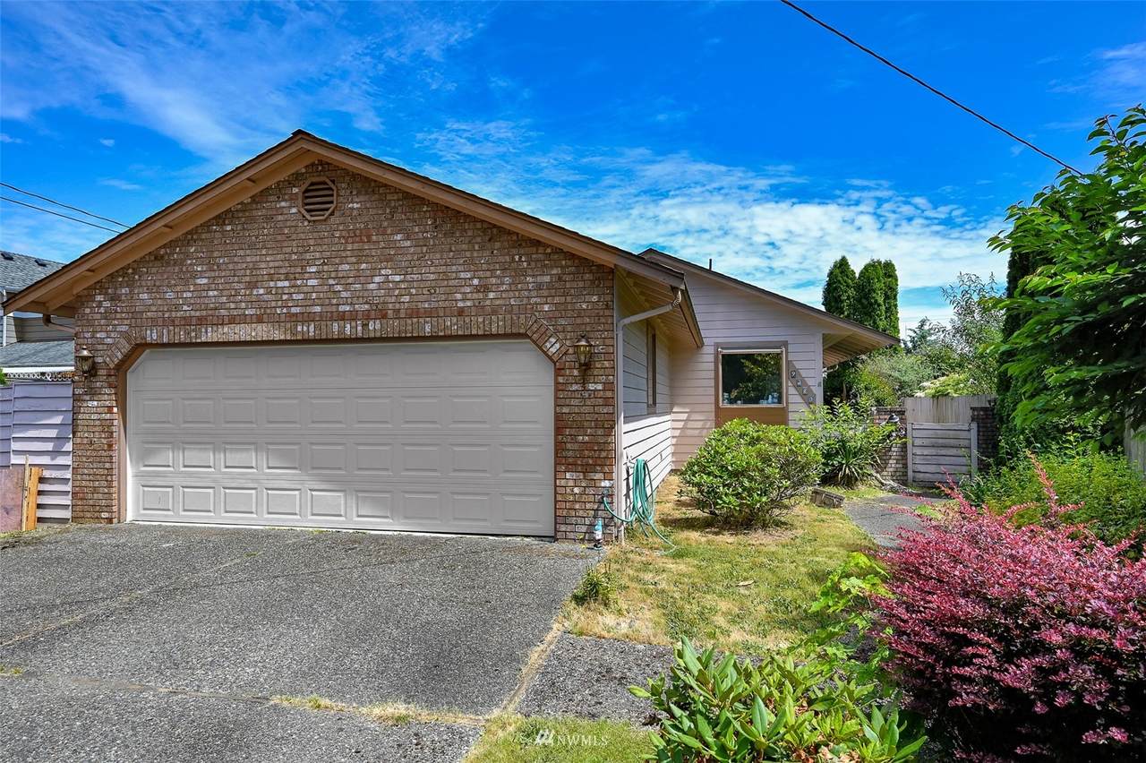 9223 50th Avenue - Photo 1