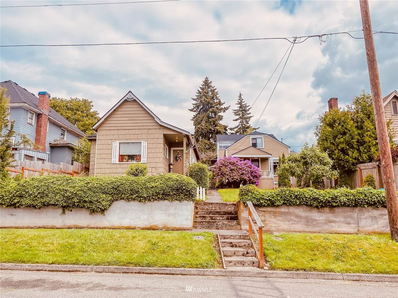 120 5th Street - Photo 1