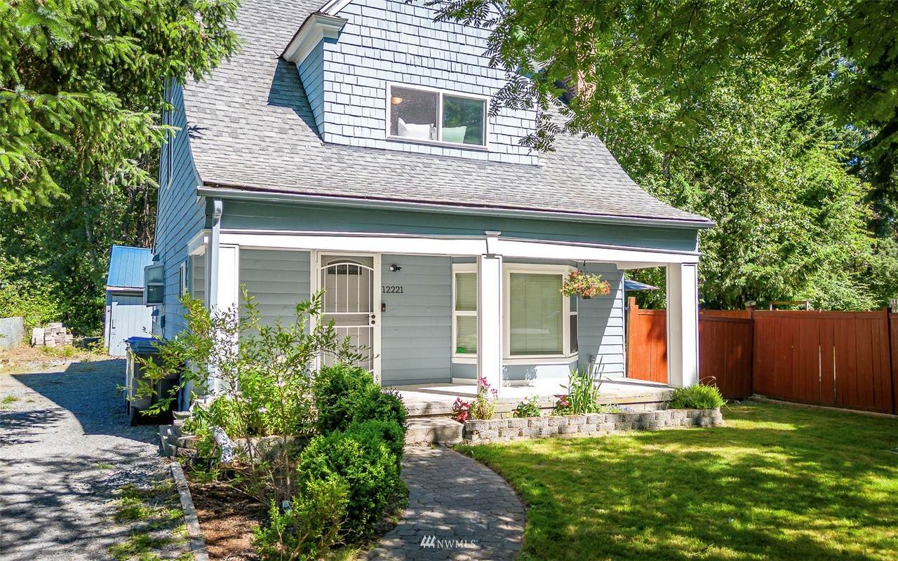 12221 6th Avenue - Photo 1