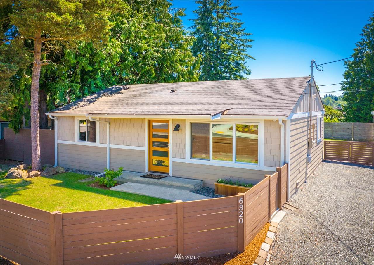 6320 208TH STREET SW - Photo 1