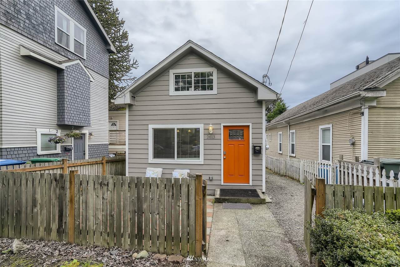 2613 Lane Street - Photo 1