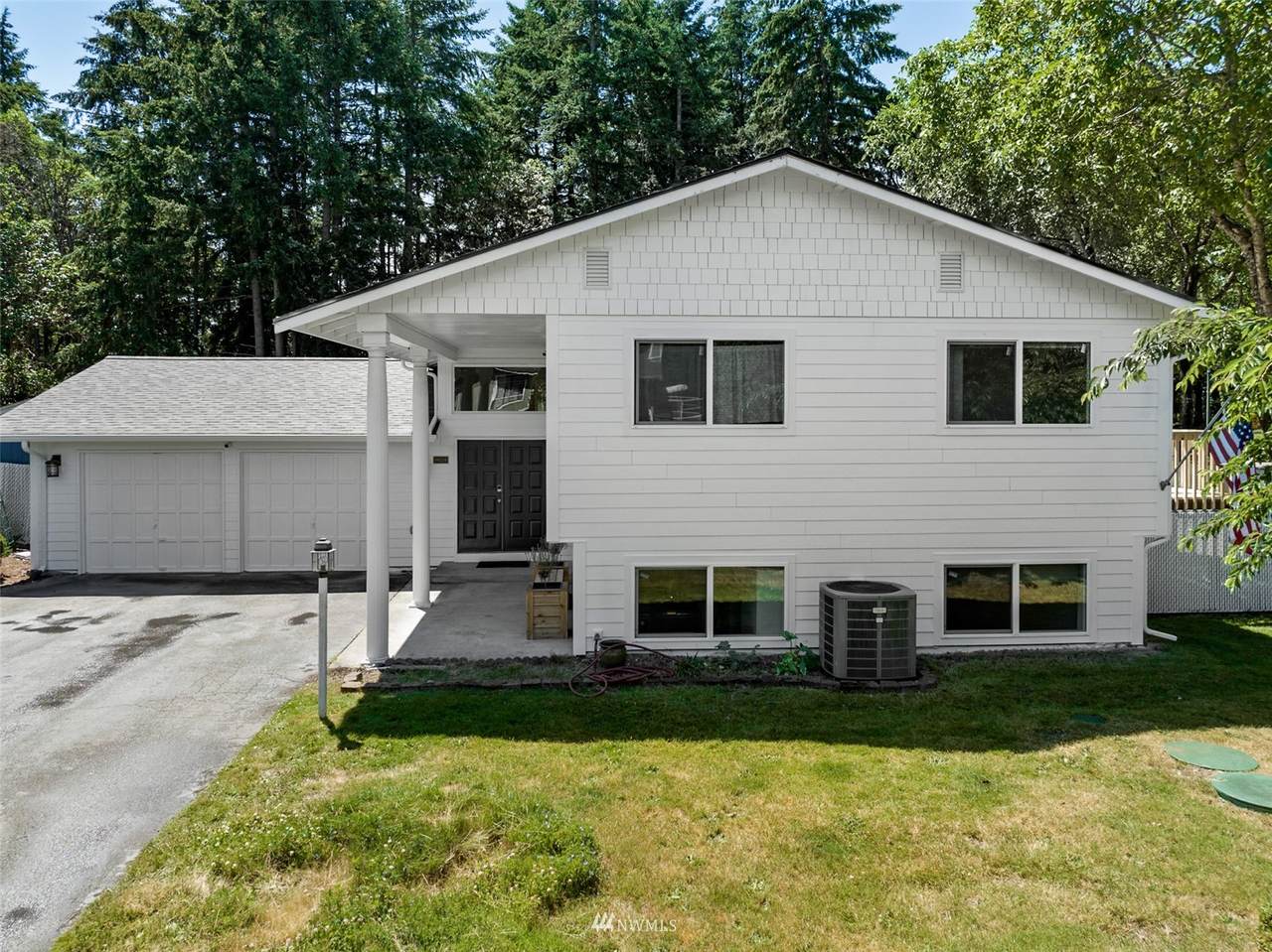 9824 62nd Street Ct - Photo 1