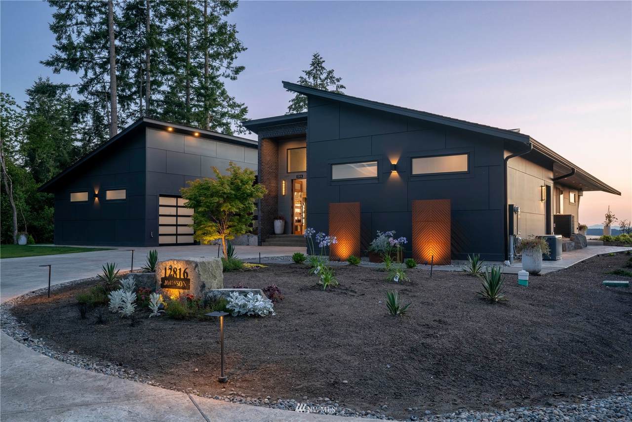 12816 57th Avenue - Photo 1