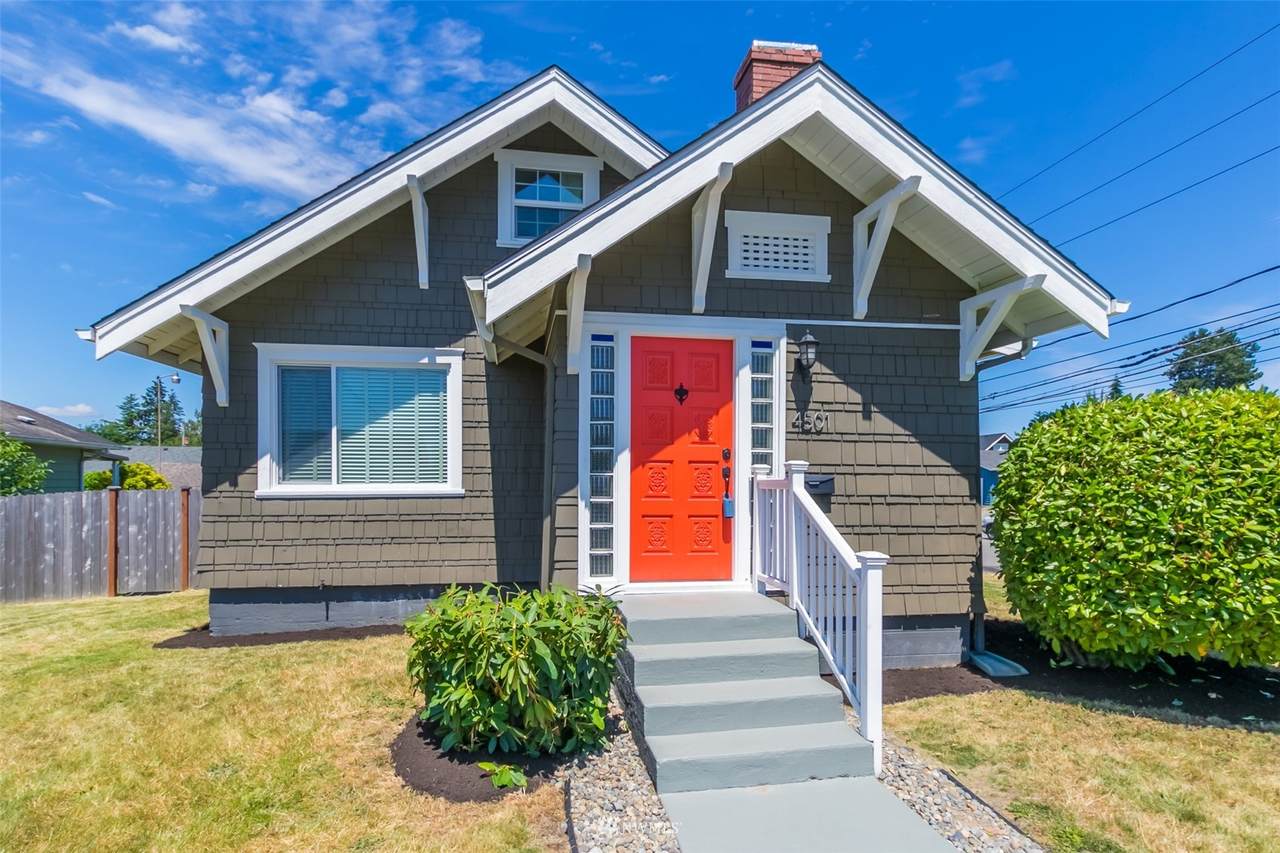 4501 9th Street - Photo 1