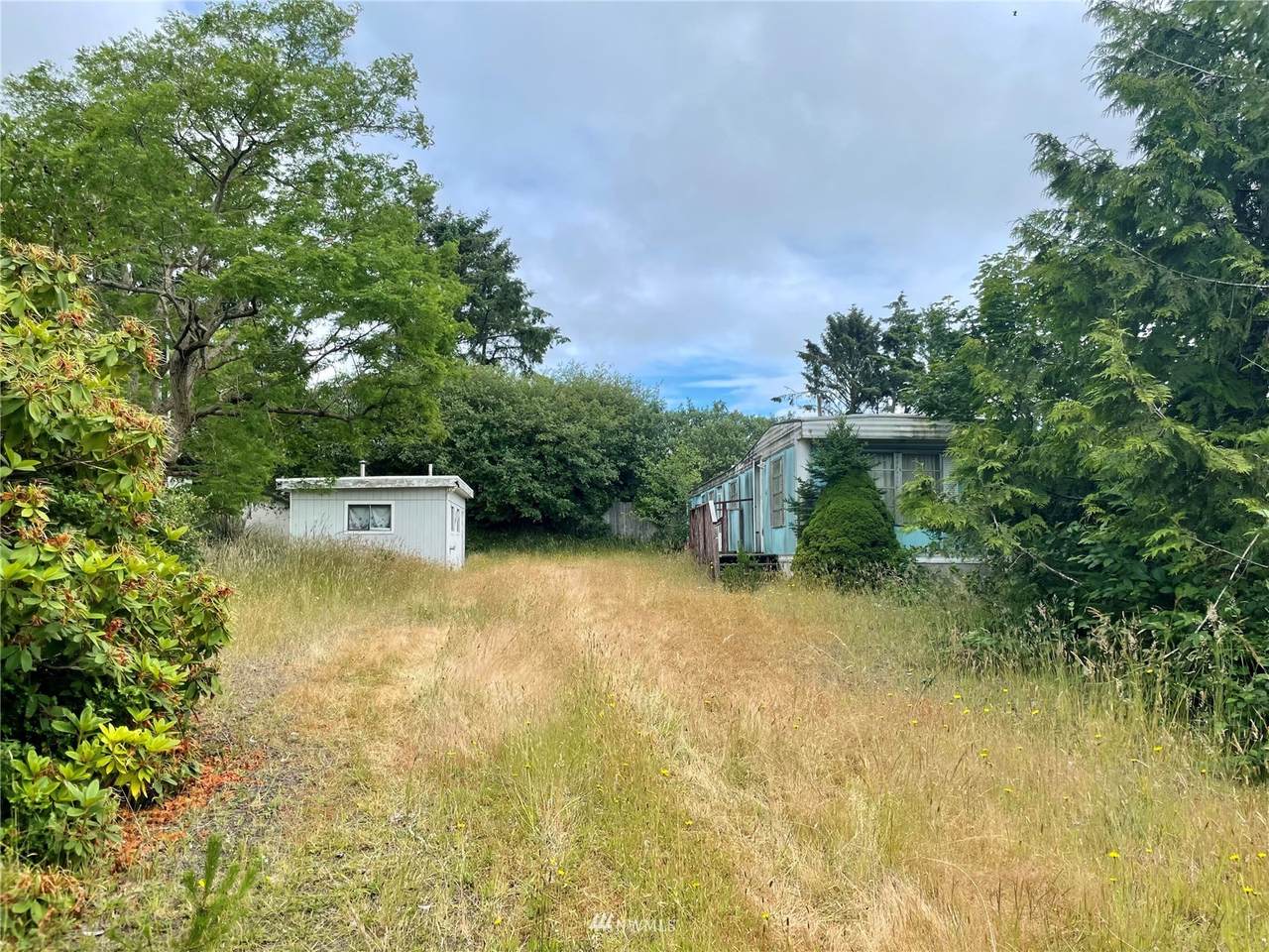 808 Magellan Avenue - Photo 1