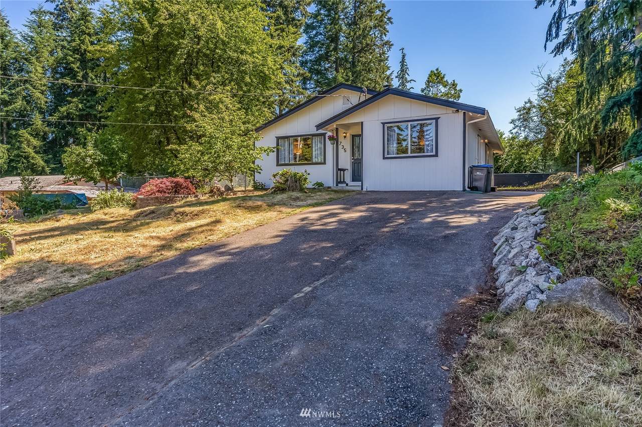 11735 Denny Avenue - Photo 1
