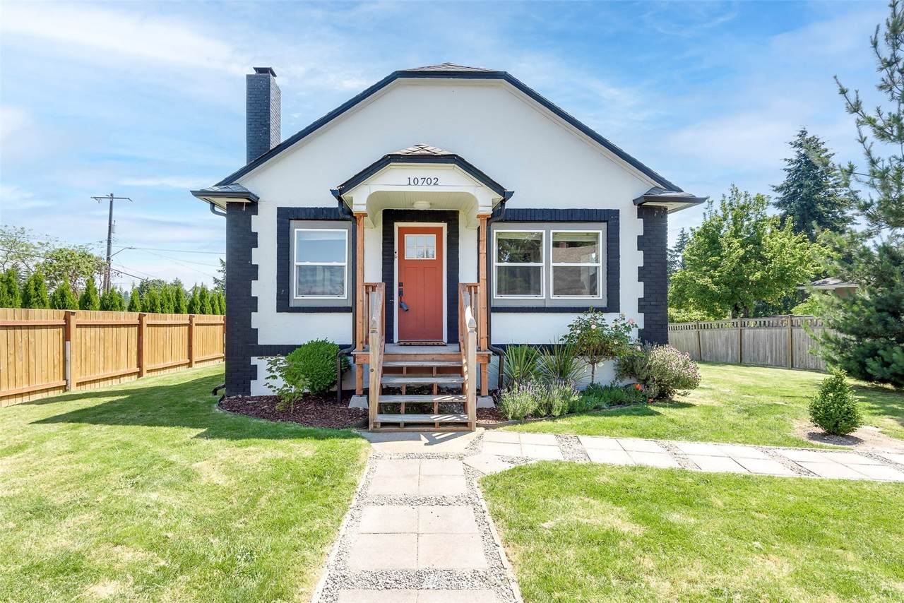 10702 19th Avenue - Photo 1