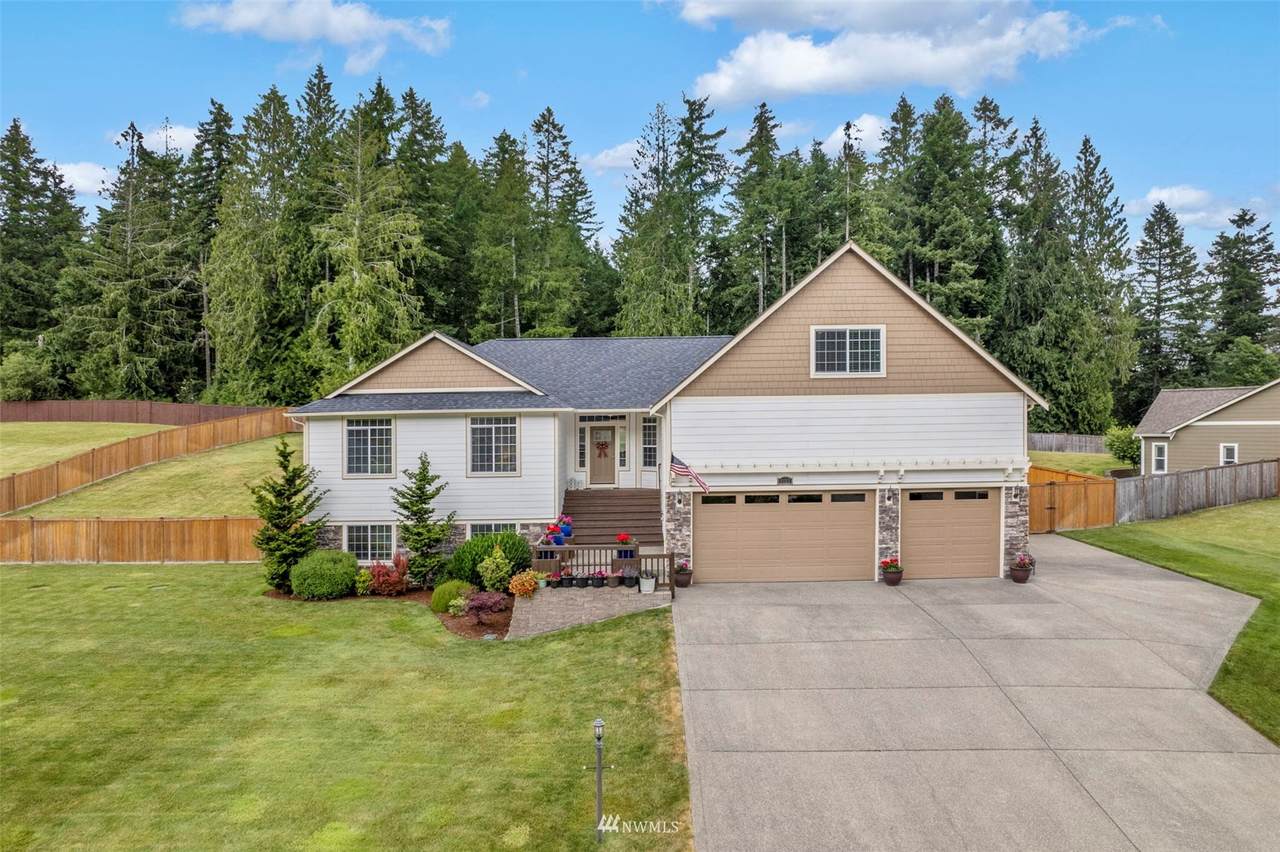 9127 Fox Ridge Lane - Photo 1