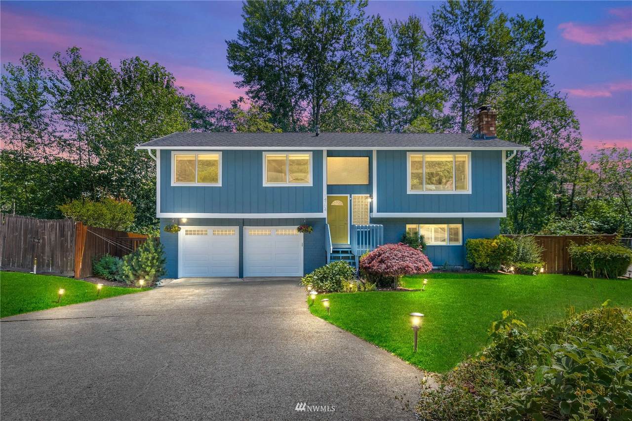 14704 107th Avenue - Photo 1
