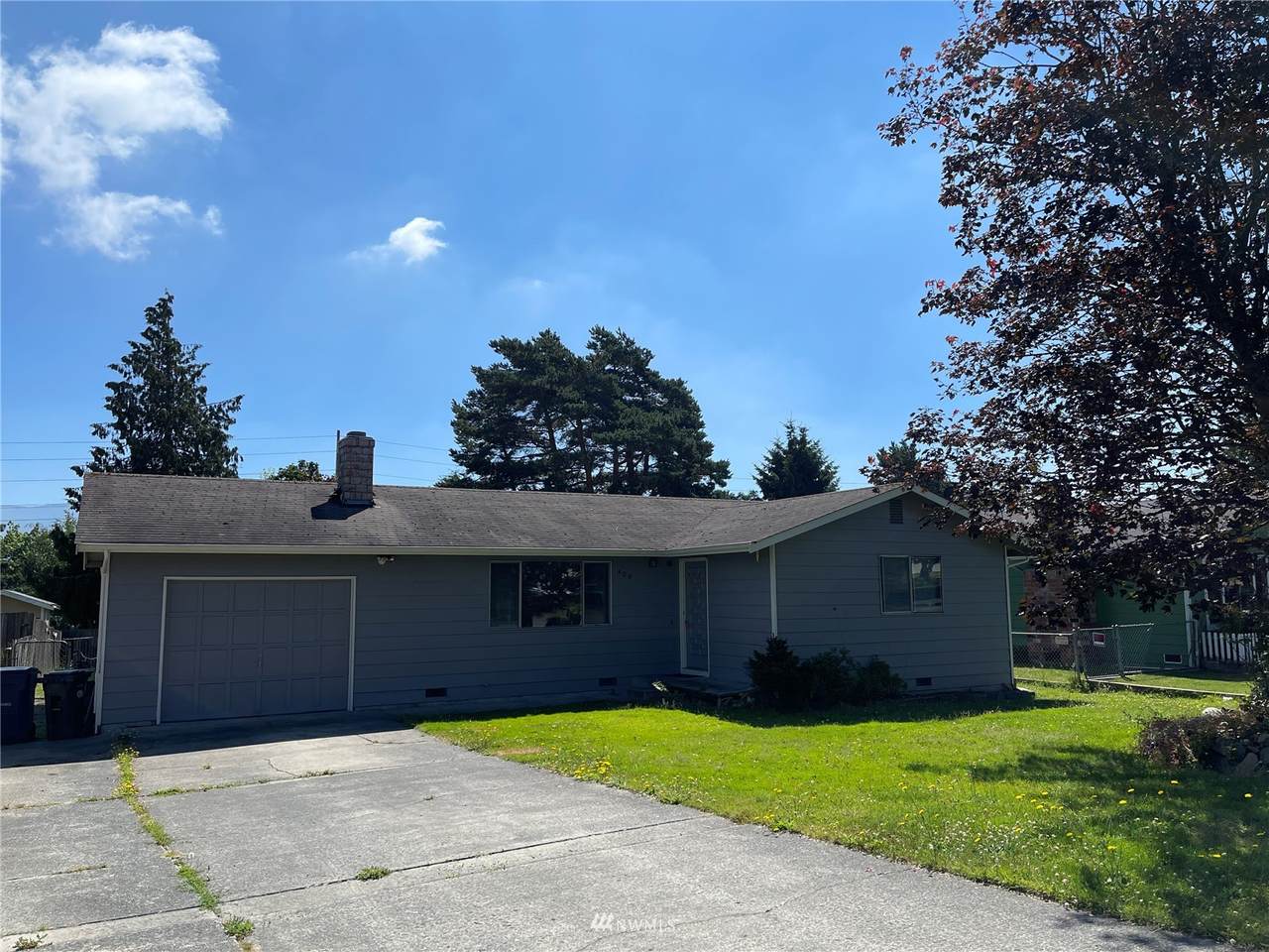 408 17th Street - Photo 1