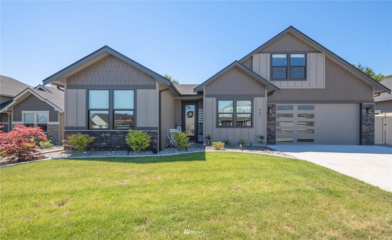 957 Spring Mountain Drive - Photo 1
