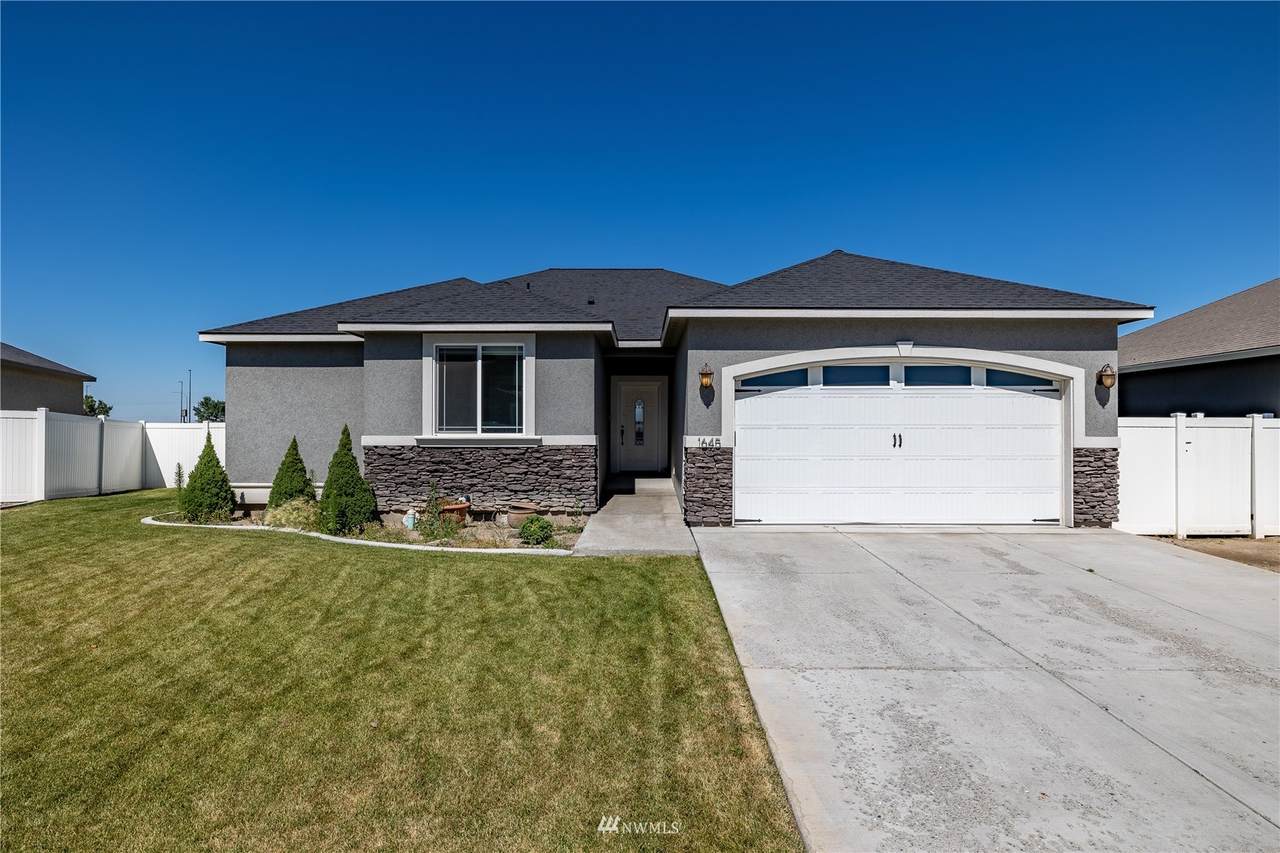 1645 Madera - Photo 1