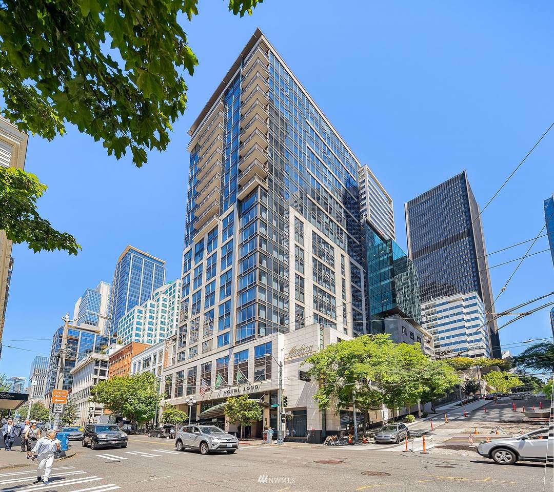 1000 1st Avenue - Photo 1