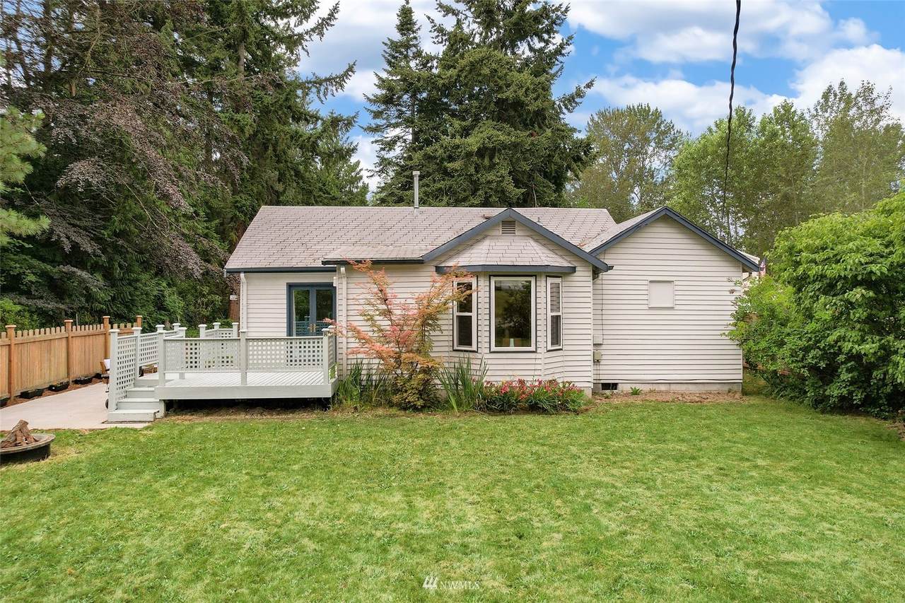 16467 111th Avenue - Photo 1