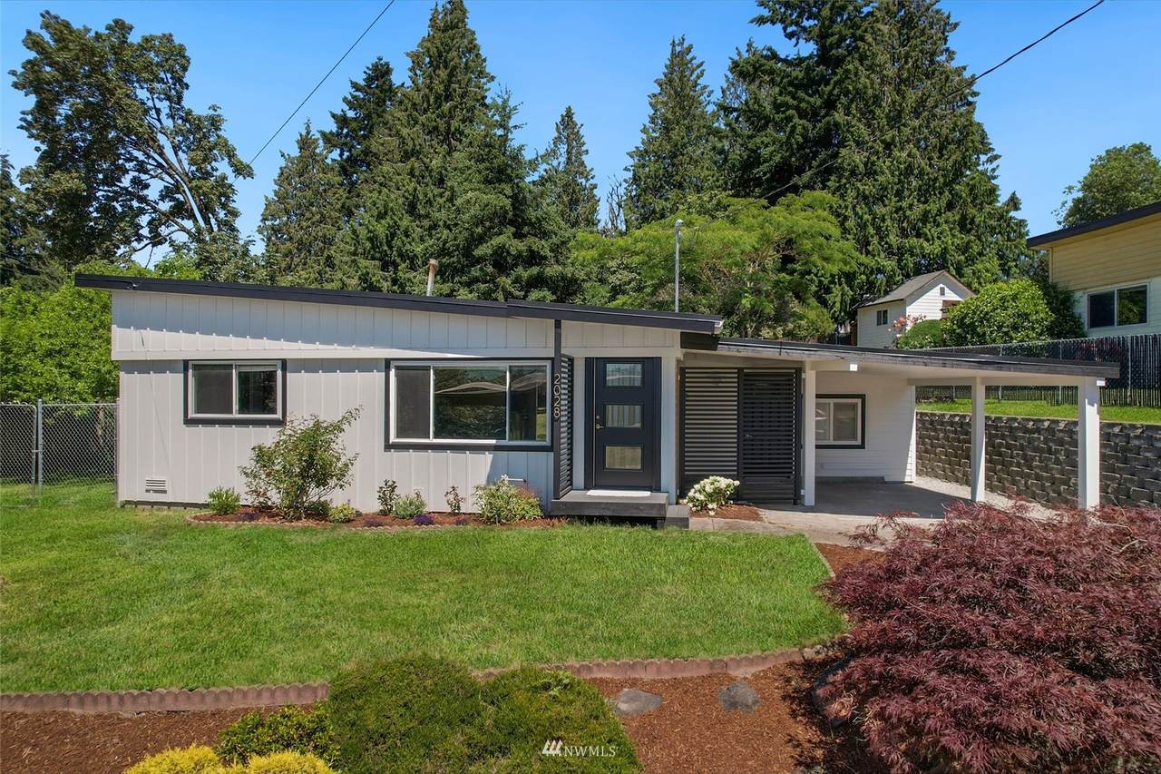 2028 7th Street - Photo 1
