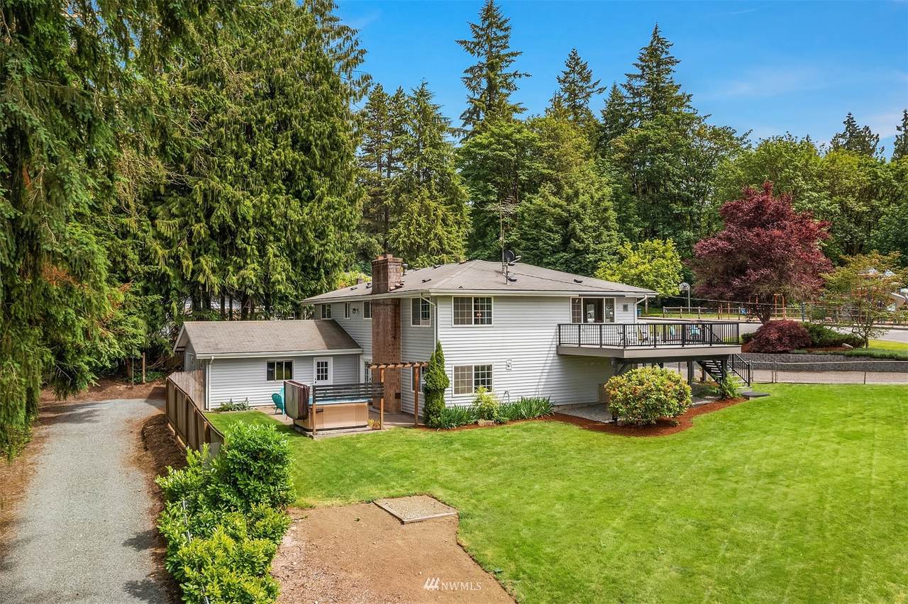 26600 Park Street - Photo 1