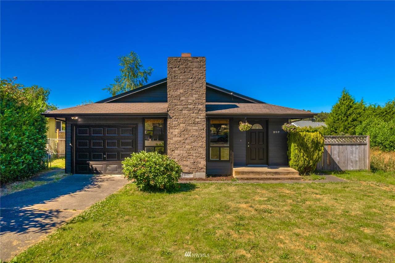 1329 61st Street - Photo 1