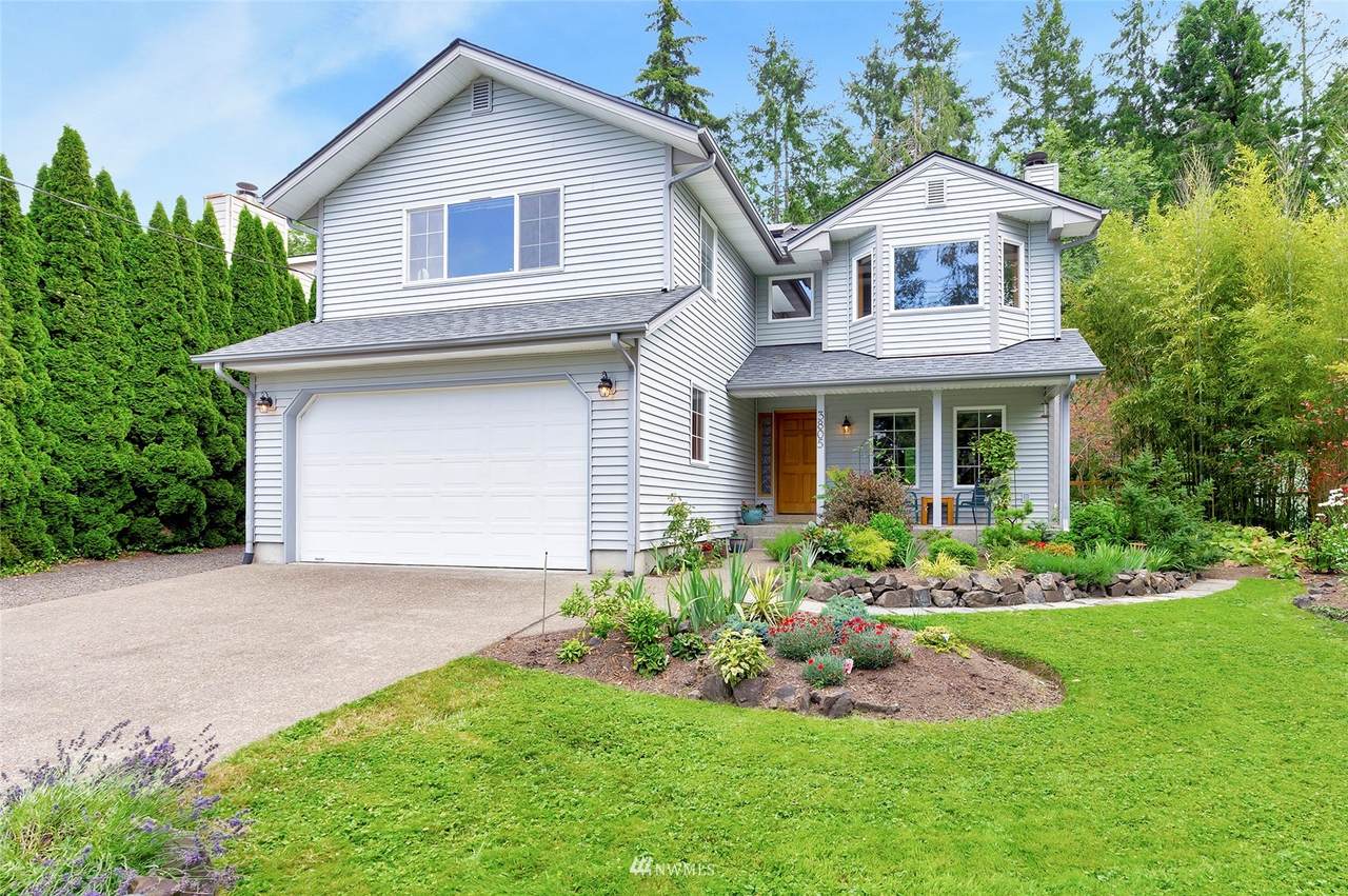 3805 85th Avenue - Photo 1