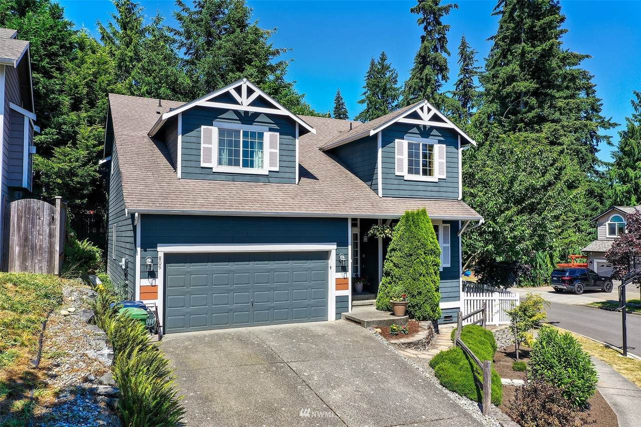 809 180th Street - Photo 1